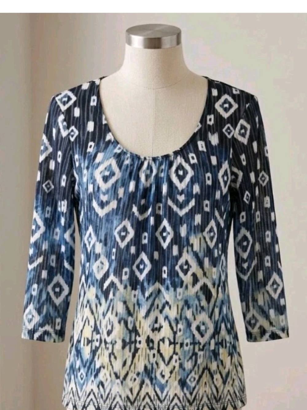 Chico's Blue & White Ikat-Print Long Sleeve Scoop Top